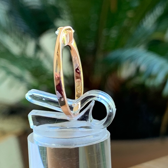 18K Cubic Zirconia Ring Rose Gold Color - Picture 2 of 6